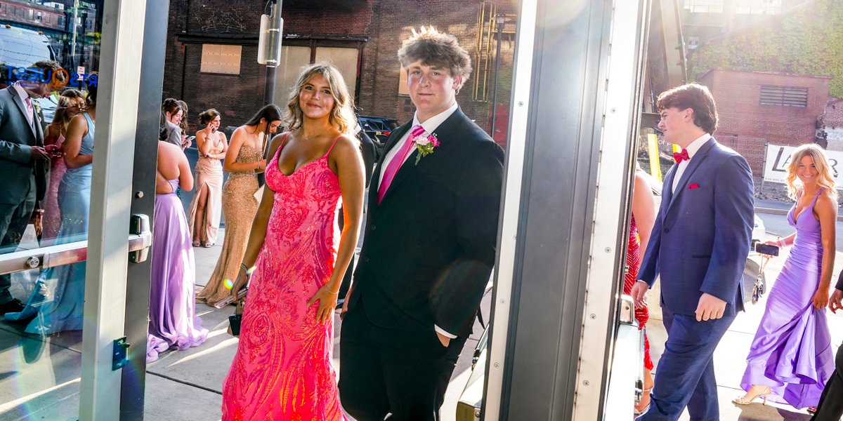 Donna Fisher (@donnafishermc) on Twitter photo Students from #Emmaus arrive at #Steelstacks for 2025 prom. Photogallery here-> lehighvalleylive.com/galleries/OLEO… <a href="/lehighvalley/">lehighvalleylive.com</a> <a href="/EHS_Hornets/">Emmaus High School</a> #LehighValley Students from #Emmaus arrive at #Steelstacks for 2025 prom. Photogallery here-> lehighvalleylive.com/galleries/OLEO… <a href="/lehighvalley/">lehighvalleylive.com</a> <a href="/EHS_Hornets/">Emmaus High School</a> #LehighValley