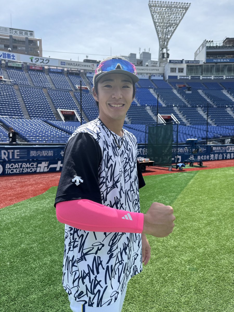 続いて #京田陽太 選手と #度会隆輝 選手✌

#母の日
#横浜奪首
#baystars