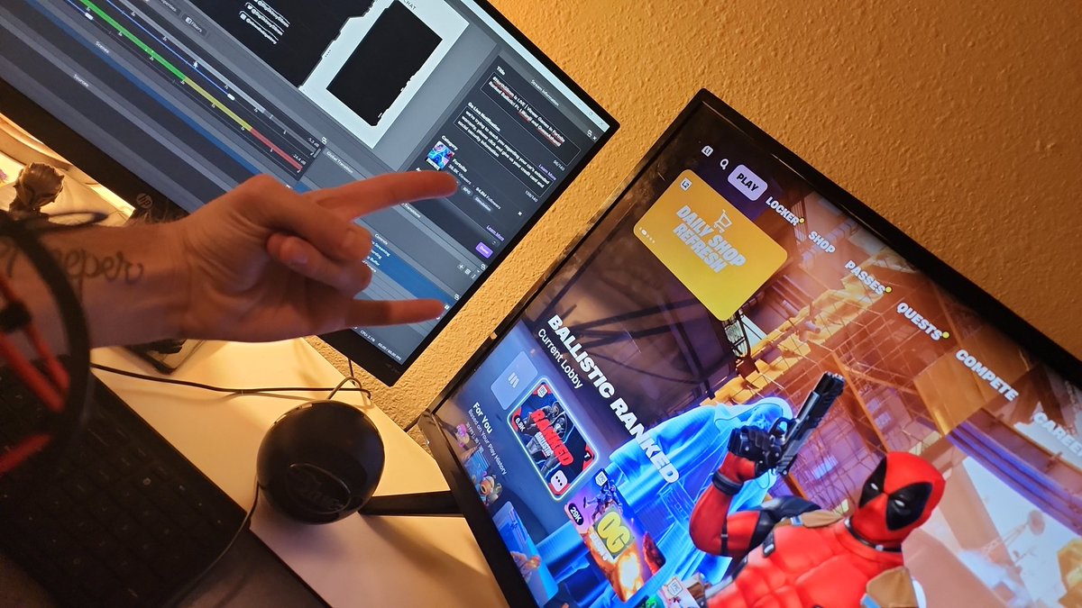 LIVE running GAMES with VIEWERS LIKE YOU!

Ranked Ballistic, ft. <a href="/LilKenjii/">Kenjii</a> and <a href="/QueenAshanti420/">Ashanti</a> !!!

Twitch.tv/BigSkinnySlimm 

#NorthSlimm #NF25 <a href="/NorthernForces/">North</a> <a href="/Audasiii/">North Audasii 北</a> <a href="/akaKicho/">Lunar Kicho</a> <a href="/OhhError_/">North Error</a> <a href="/RyDog2Nasty/">Ghost RyDog</a> <a href="/sykzo/">north sykz! ❄️</a>