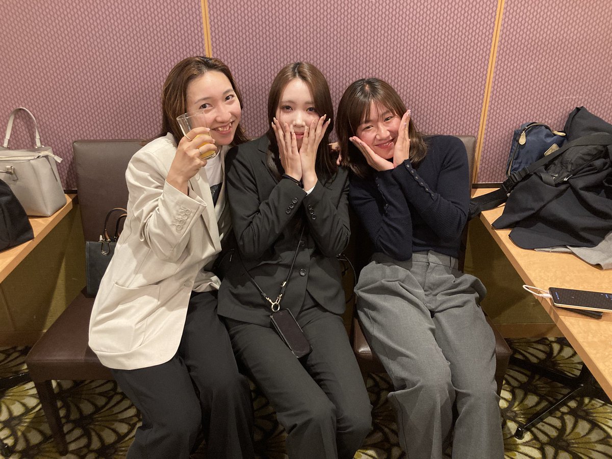 DaimatsuAthlete's tweet photo. #大松運輸 2025年年度総会
#アスリート社員 も多く集まり、コミニケーションのいい機会でした🙇‍♂️
土日の大会出場社員は残念ながら不参加、次の機会にまた全員で集まれる機会を作ります✨
#どっちが大海でどっちが大地
#アスリート採用
#新卒採用
#中途採用 https://t.co/IQor3nRVJD