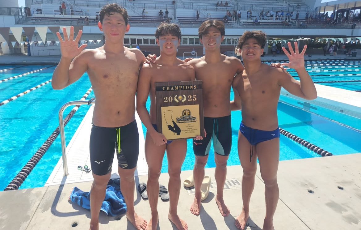 SANTA MARGARITA Catholic High School (@smchseagles) on Twitter photo Congratulations to Santa Margarita on winning the girls’ and boys’ <a href="/CIFSS/">CIF Southern Section</a> Division 1 team championships. That makes 5 straight CIFSS championship titles for the SM boys team and 11 straight championship CIFSS titles for the SM girls team. Remarkable. Congratulations to Santa Margarita on winning the girls’ and boys’ <a href="/CIFSS/">CIF Southern Section</a> Division 1 team championships. That makes 5 straight CIFSS championship titles for the SM boys team and 11 straight championship CIFSS titles for the SM girls team. Remarkable.