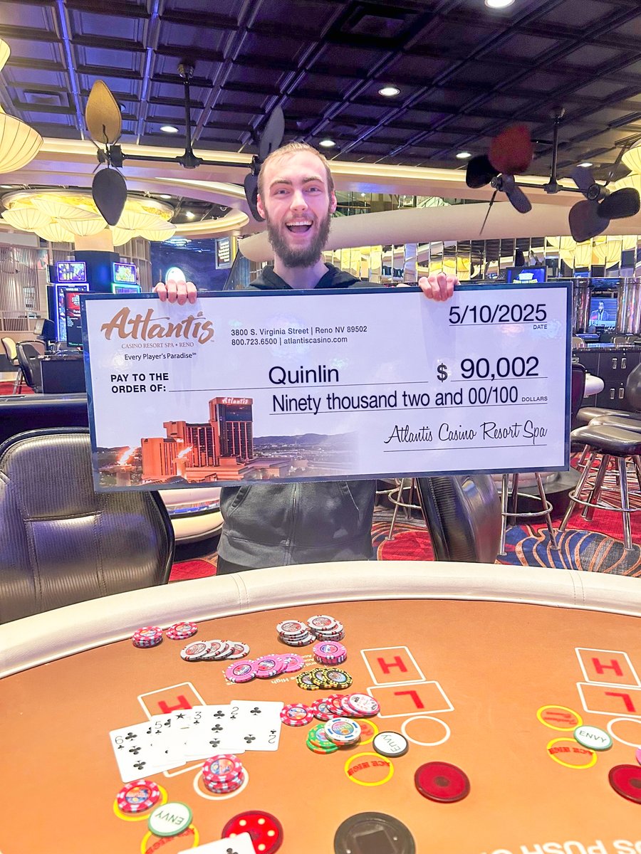 1 in 45 BILLION odds and it happened at the Atlantis! 

Our guest Arnel hit a Pai Gow Poker Progressive Jackpot with a 7 card straight flush♥️

On the NEXT HAND

Our guest Quinlin hit a Pai Gow Poker Progressive Jackpot with ANOTHER 7 card straight flush♣️

Congrats to these two!