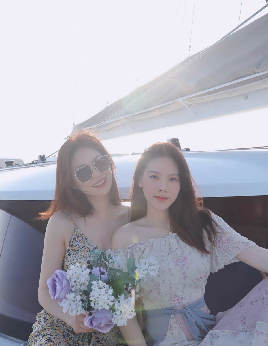 "Good times + Crazy friends = Unforgettable memories.