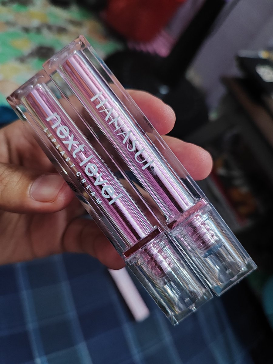 Kemana aja baru tau kalo Hanasui next lvl liplast cream ini mantul banget , enak dipake buat daily, murce &amp; tahan lama pula 😭🥰