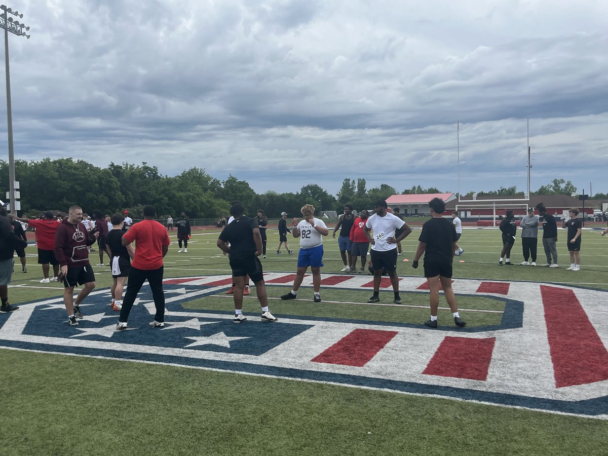Coach Staples (@staplescenter99) on Twitter photo Selected Top 3 OL at the <a href="/OnTopAthletics/">OnTopAthletics Inc📚🏈⚾️</a> camp today! <a href="/DillonDickersn7/">Dillon Dickerson</a> Big Dog gone hunt! Selected Top 3 OL at the <a href="/OnTopAthletics/">OnTopAthletics Inc📚🏈⚾️</a> camp today! <a href="/DillonDickersn7/">Dillon Dickerson</a> Big Dog gone hunt!