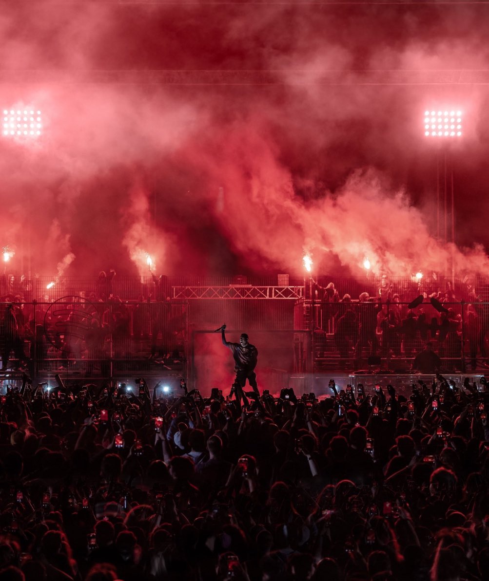 LA FLAME LIVE IN 🇪🇸