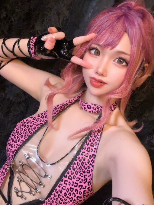 Twitterのコスプレ画像10