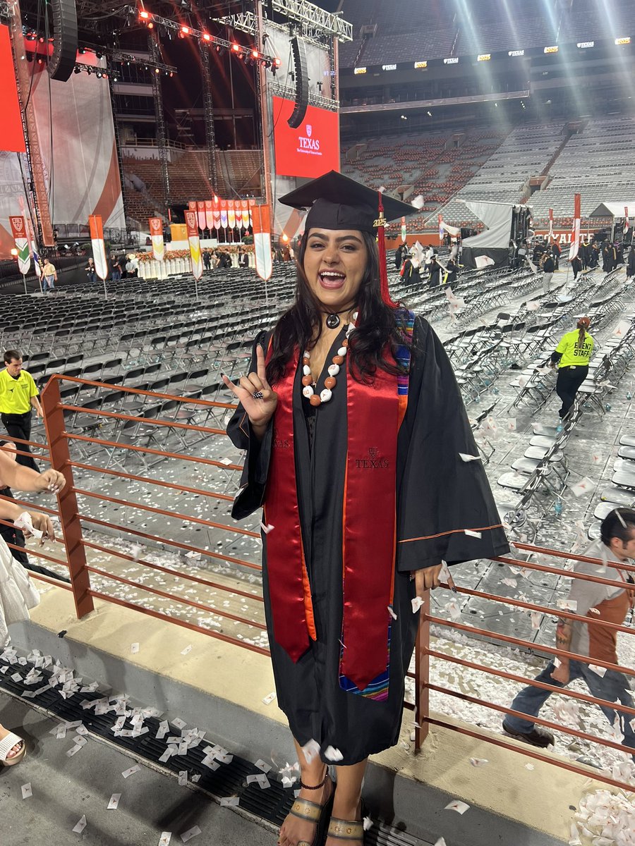 I am beaming with pride that my former student Fernanda Lopez graduated from <a href="/UTAustin/">UT Austin</a> today! Congrats to her aunt <a href="/RaquelGarcia182/">Raquel Garcia</a> and her mother for being such inspirational women and leaders in our community! Wishing you all the best , Fernanda! 🧡