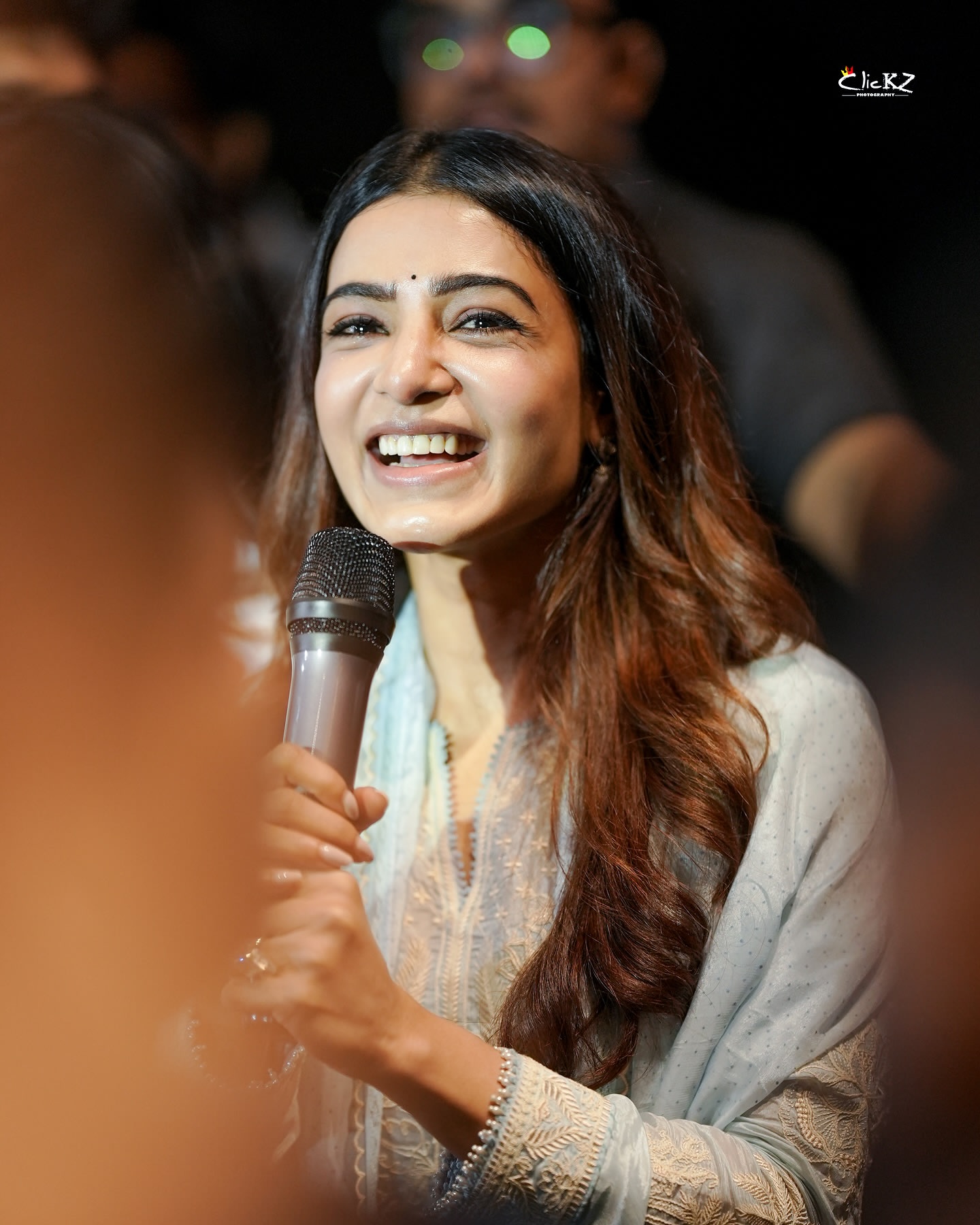 Gqoy6OkbwAAUj4W?format=jpg&name=large