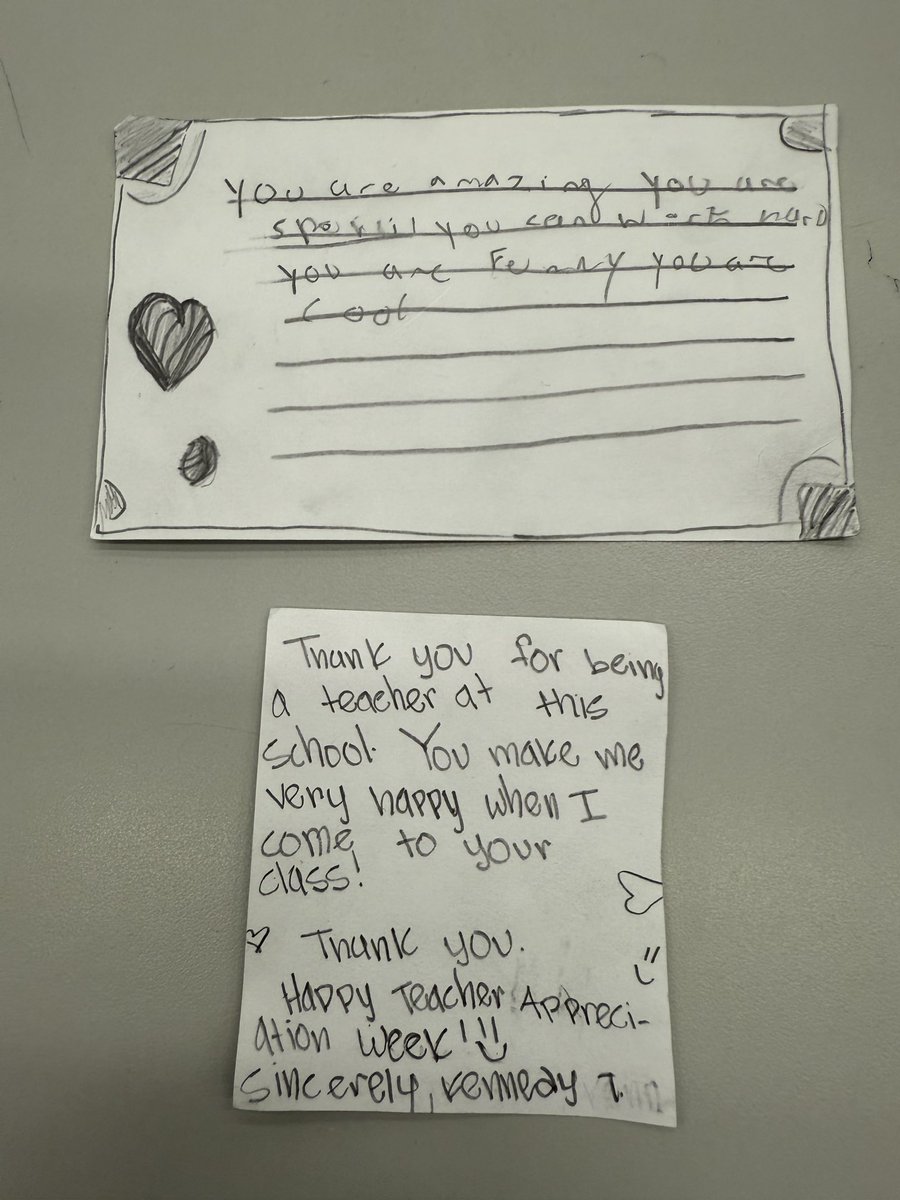 SESSharkLibrary's tweet image. A few notes during teacher appreciation week that touched my 🥰heart.  Thank you ⁦@schmalzsharks⁩ ⁦@katy_libraries⁩ ⁦@kfoxfix⁩ I am happy to be and love ❤️ being your school librarian.