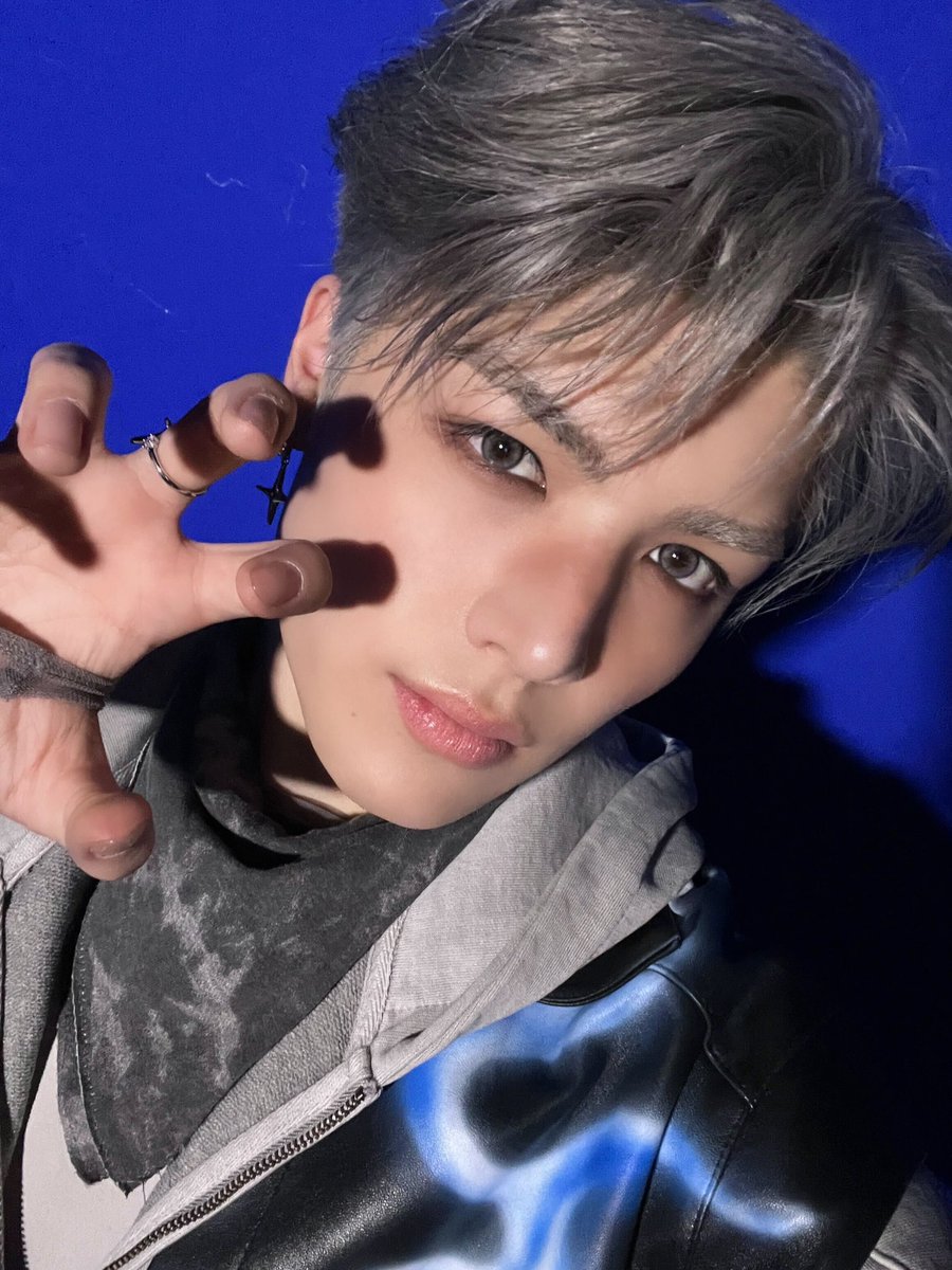 rihkki's tweet photo. https://t.co/vHkalreqW8