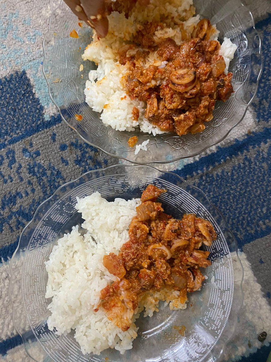 duluabas's tweet photo. Joiiiin pertama kali ngeramein #WeekendSeafood CUMIIIIIII 🤤😆 https://t.co/X7mi0dCyg4
