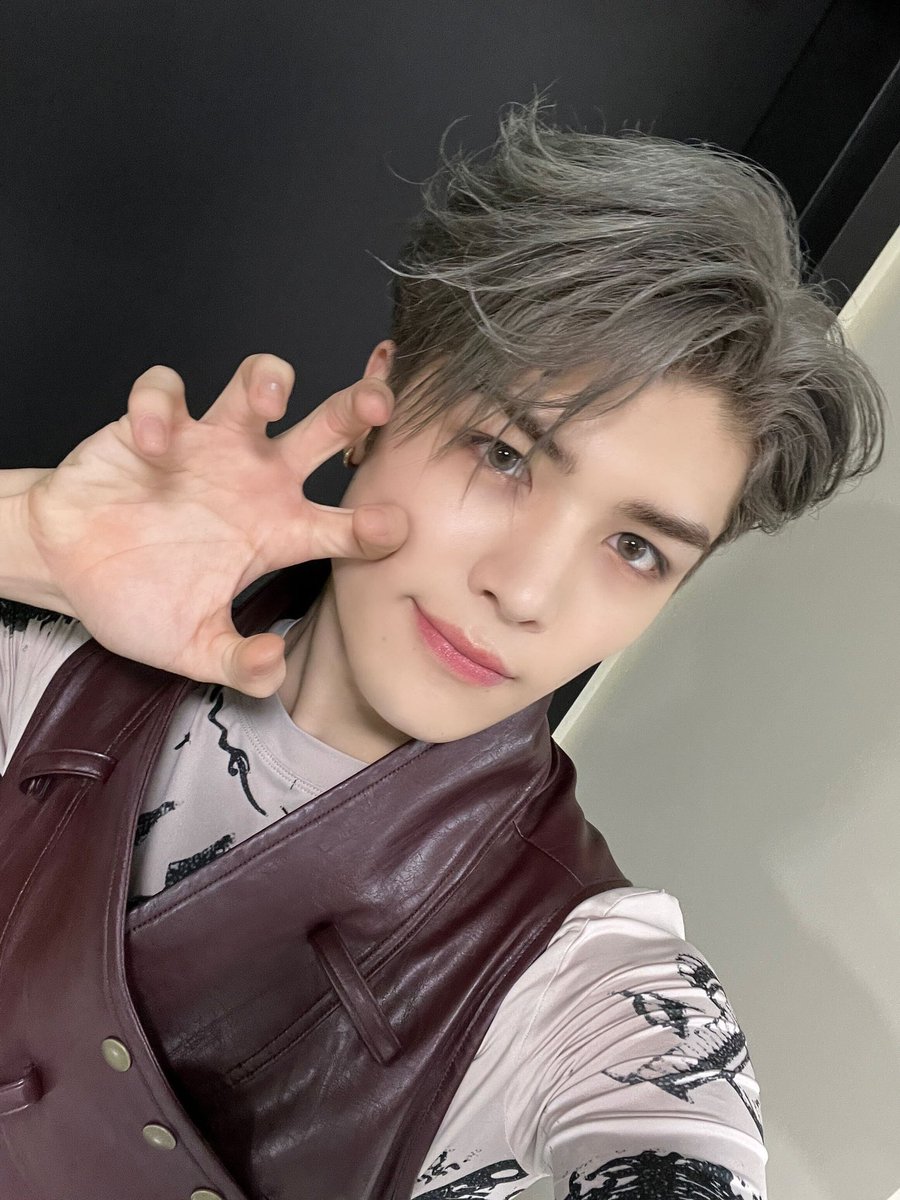 rihkki's tweet photo. https://t.co/iUpKRWrKXQ