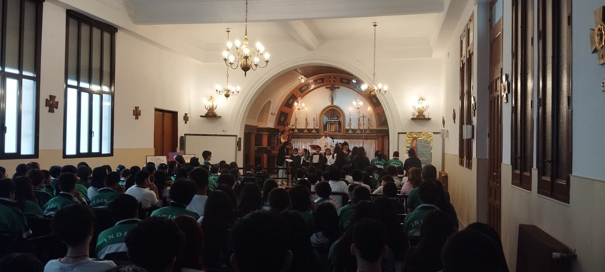 Institución del Divino Maestro tweet media
