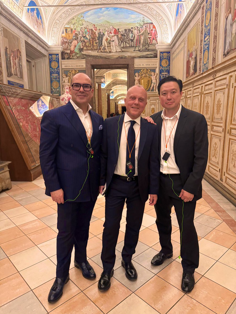 Congrats <a href="/FedericoCappuz1/">Federico Cappuzzo</a> Lorenza Landi &amp; Tina Cascone  for the 4th International Lung Cancer Summit 🇮🇹with excellent discussions with worldwide🌎experts
<a href="/AIOMtweet/">AIOM</a> <a href="/IASLC/">IASLC</a> 
<a href="/StephenVLiu/">Stephen V Liu, MD</a> <a href="/FSkoulidis/">Ferdinandos Skoulidis</a> <a href="/NReguart/">Noemi Reguart</a> <a href="/HosseinBorghaei/">Hossein Borghaei, DO</a> <a href="/marinagarassino/">Marina Garassino</a> <a href="/peters_solange/">Solange Peters</a> <a href="/MdCurioni/">Curioni_Oncology_MD</a> <a href="/delvysra/">Delvys Rodriguez Abreu</a>