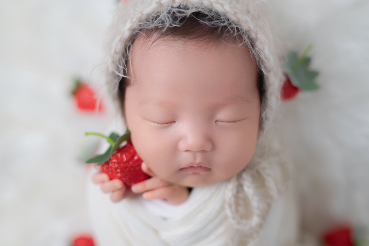 __rin_chan_'s tweet photo. やだもぅ可愛すぎる👶🏻🍓 https://t.co/RF06zEV3ov