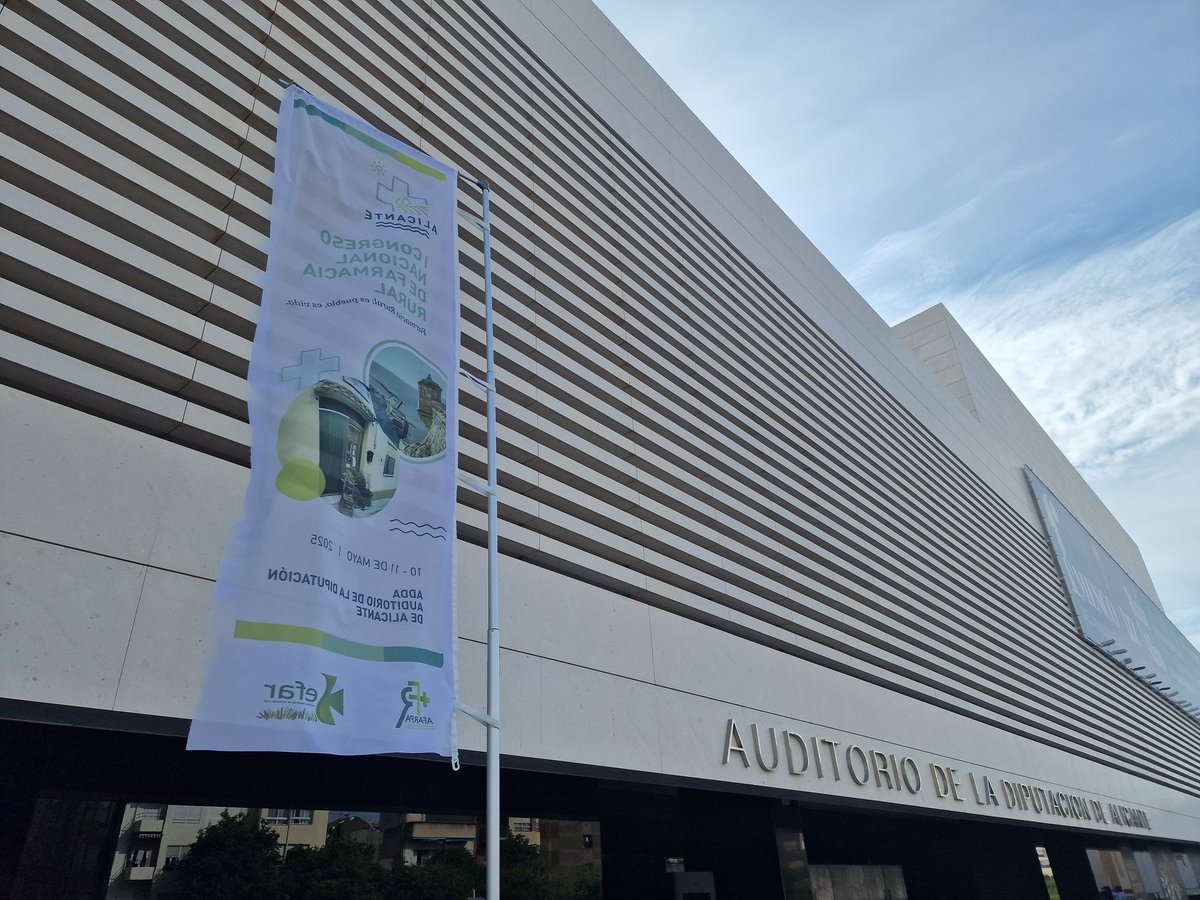 Arranca la segunda jornada del #ICongresoFarmaciaRural #EsPuebloEsVida 💪💪