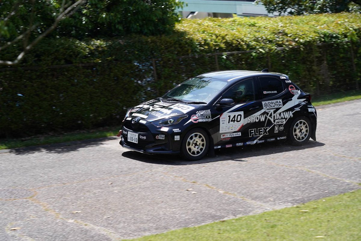 SHOWAIKAWA - Search / X