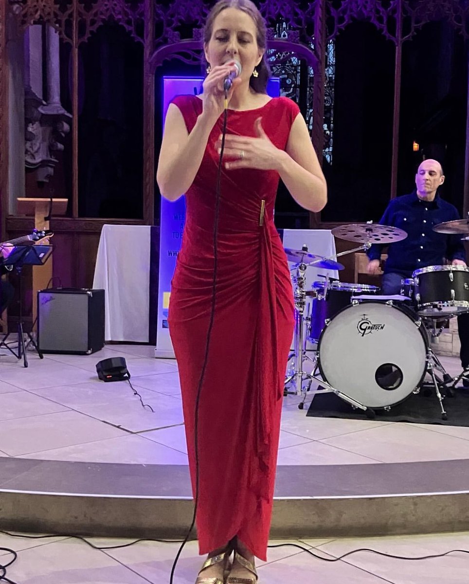 Come and hear the gorgeous vocals of Rachel Holmes in the beautiful setting of <a href="/stmarylemore/">St Mary le More Church, Wallingford</a> church in Wallingford ok Saturday 17th May at 7.30 pm - free entry ! #livemusic #wallingford #oxfordshire #jazz #folk #funk