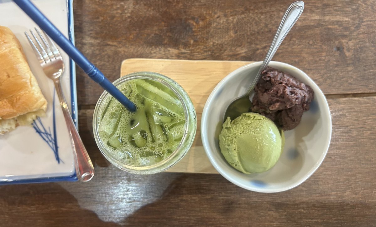 summerinjulyyy's tweet image. 👩🏻‍❤️‍💋‍👩🏻🧶 11 / 05 𓂃 ꒰ 𝓓ay 𝓸𝓯𝓯 ꒱ ✿˒˒🍨

｡｡｡วันนิ้้มาเทียวแบบม่ายมีแพลนน น เติมไฟฟด่วยของอร่อยทีชอบบ ! !😋 ไอเลิฟชิโอะปังทีปุ้ด🥐 andๆ ๆ I ♥️ 𝓜atcha เดินtalk at ย่านเมืองเก่า + ขับรถปัยเรื่อยเรื่อย🛵💨 ฟิรรสิบดาว ว⭐️⭐️
˗ˏˋ #juli3witdiary 🫐