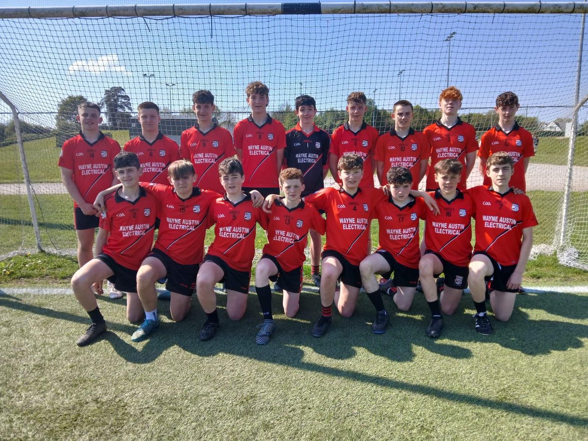 ‼️‼️Best of luck to our u15 feile team who contest the final  today in fenagh centre of excellence, the lads would love your support , throw in is 11-15 v Ballinkillen ⚫️🔴💪‼️‼️