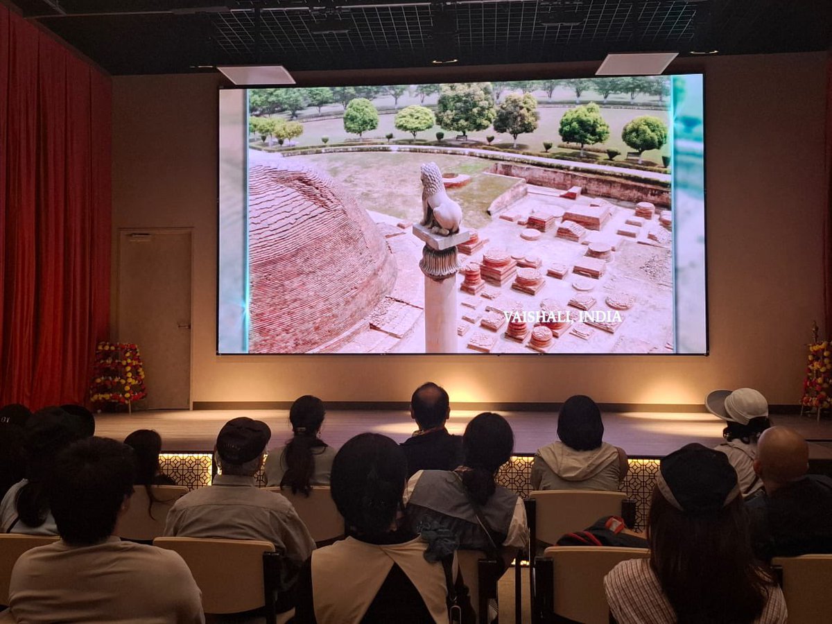 IndianEmbTokyo's tweet photo. Visitors immersed in a virtual tour of Incredible India and explored the various tourism sectors of India at the exclusive Tourism Corner at the Bharat Pavilion at Osaka Expo 2025
#ConnectingHimalayaswithMountFuji
#IndiaAtExpo2025
#BharatAtExpo2025 https://t.co/SUFoDhkwU5