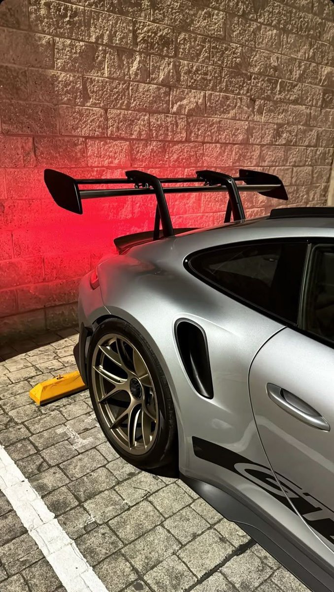 Elite Carsgasm (@elitecargasm) on Twitter photo 