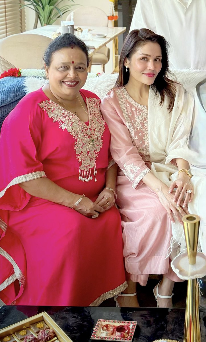 Thank you for every silent prayer, every sleepless night, and every gentle touch. You deserve the world, yet you always give yours to us. Happy Mother’s Day mamma 🙏🏻🥰

#MothersDay