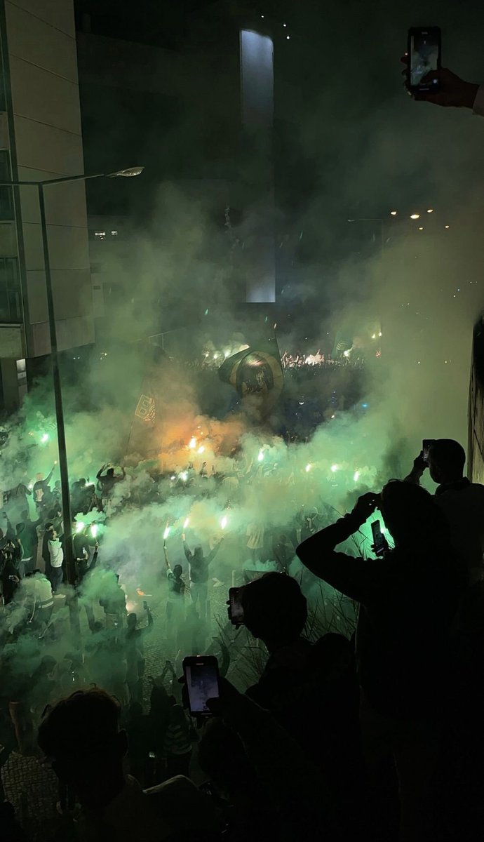 Bom dia. Acredita Grande Sporting! 💚💪🏼