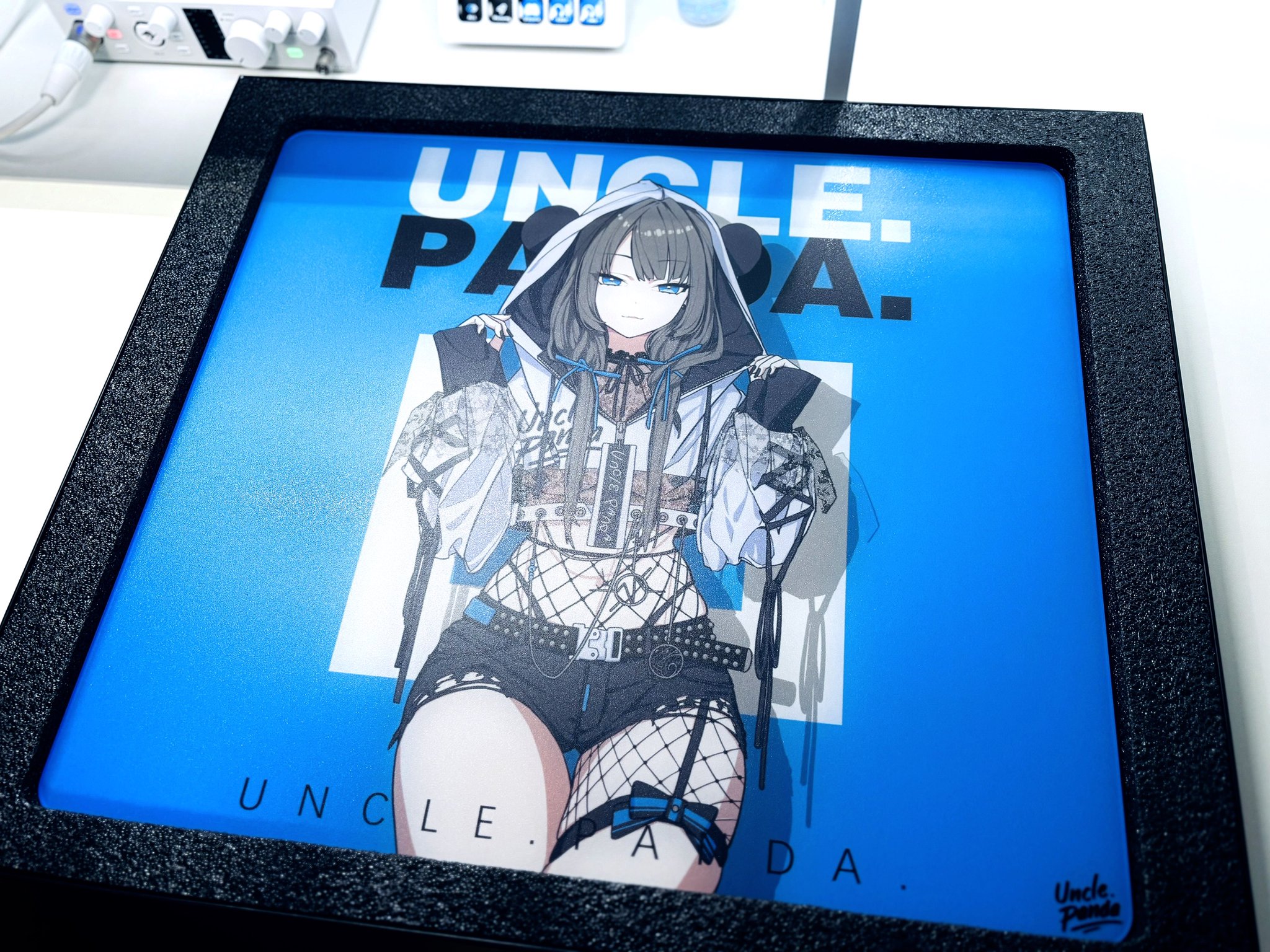 Uncle Panda blue ガラスマウスパッド（Uncle Panda The Candy