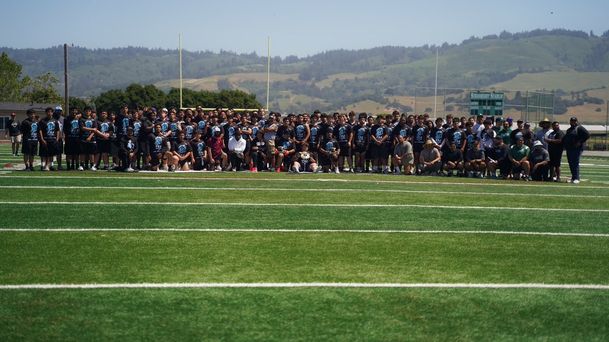 Coach Romero (@coachromero_cc) on Twitter photo 831 Battle of the trenches 2025 was a success! Every year the camp has grown!love that we have this event for the Linemen in the area! Really proud to put on this event for the youth in our community with <a href="/coach_eubanksOC/">Joey Eubanks</a> We only getting started🔥 <a href="/TrenchesCamp831/">831 Battle Of The Trenches</a> 831 Battle of the trenches 2025 was a success! Every year the camp has grown!love that we have this event for the Linemen in the area! Really proud to put on this event for the youth in our community with <a href="/coach_eubanksOC/">Joey Eubanks</a> We only getting started🔥 <a href="/TrenchesCamp831/">831 Battle Of The Trenches</a>