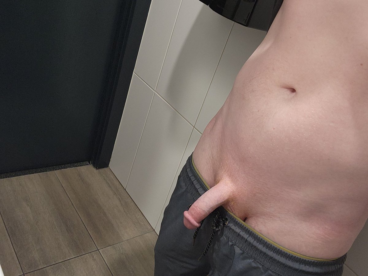 Bi Aussie Guy tweet media