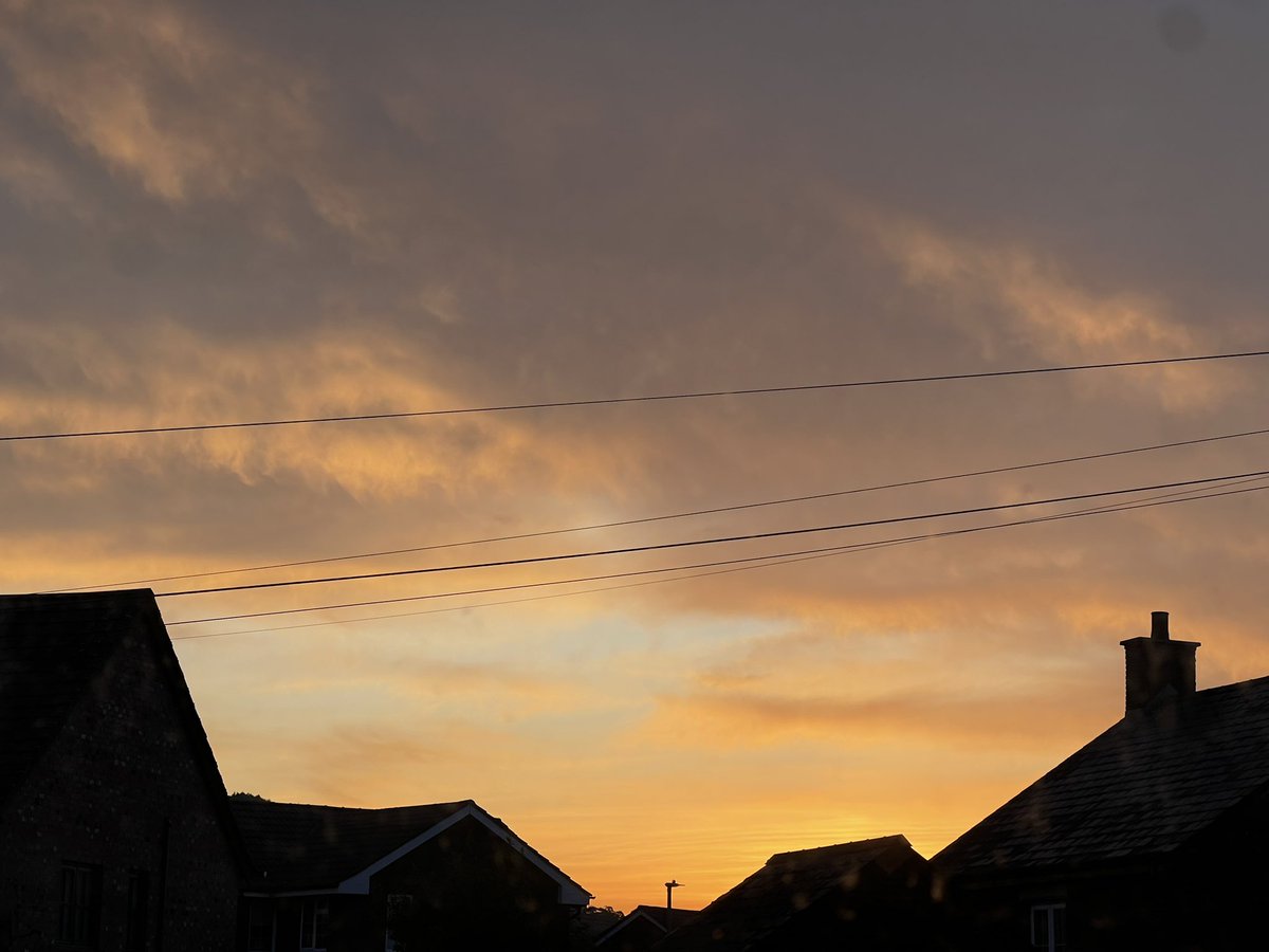 One of those rarer mornings, when the sky speaks…

O peoples, bless our God,
    let the voice of his praise resound,
of the God who gave life to our souls
    and kept our feet from stumbling.

Readings, Psalm 65
