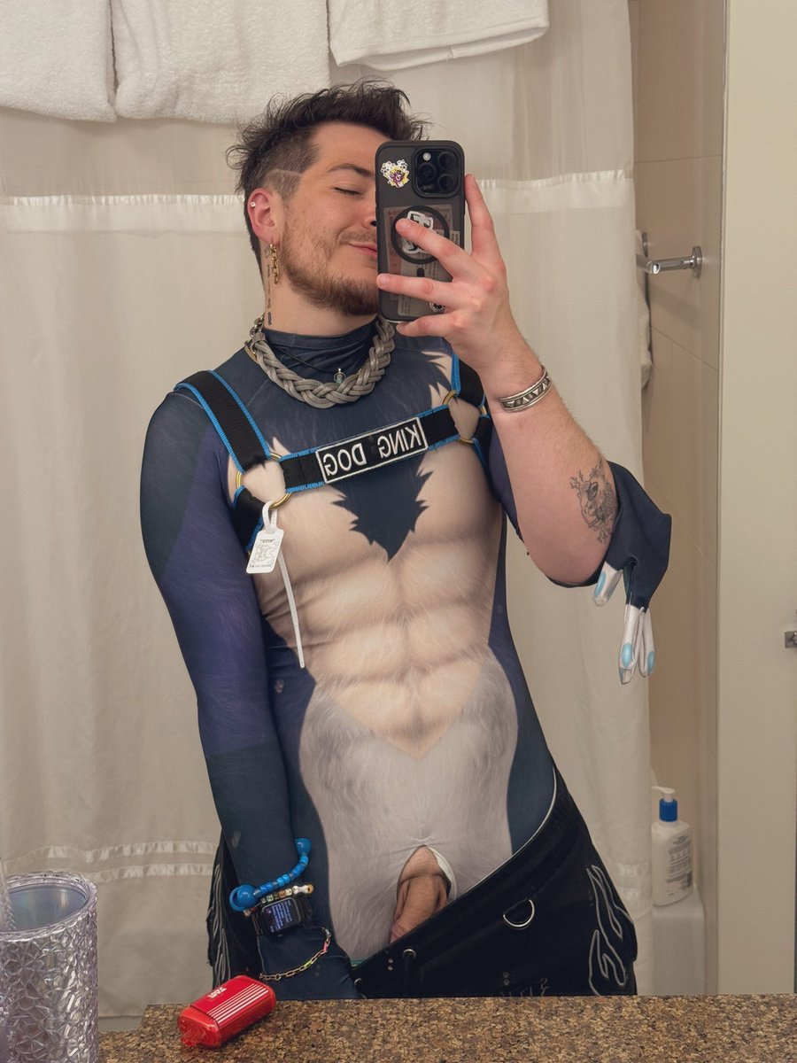 FWA come get it. 
This dog needs to breed 💦