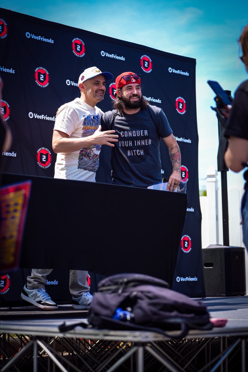 The <a href="/garyvee/">Gary Vaynerchuk</a> you see on the Internet is the same <a href="/garyvee/">Gary Vaynerchuk</a> you see in person. Energetic, engaging and passionate about what he does. 

Had a great time today meeting the <a href="/veefriends/">VeeFriends</a> and <a href="/Cardcollector2/">Ryan</a> teams and their awesome communities. 

More pics in the comments 
⬇️⬇️⬇️⬇️⬇️⬇️