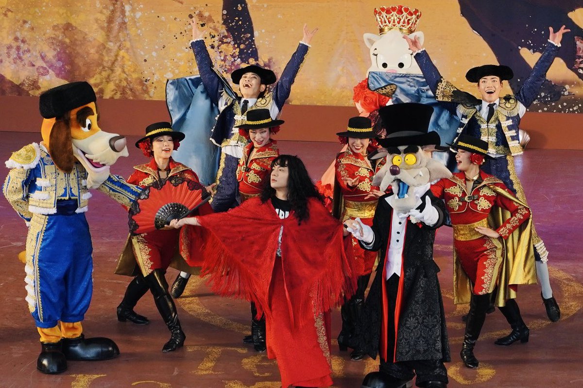 もりもとさんが志摩スペイン村のキャラクターミュージカルに出演して