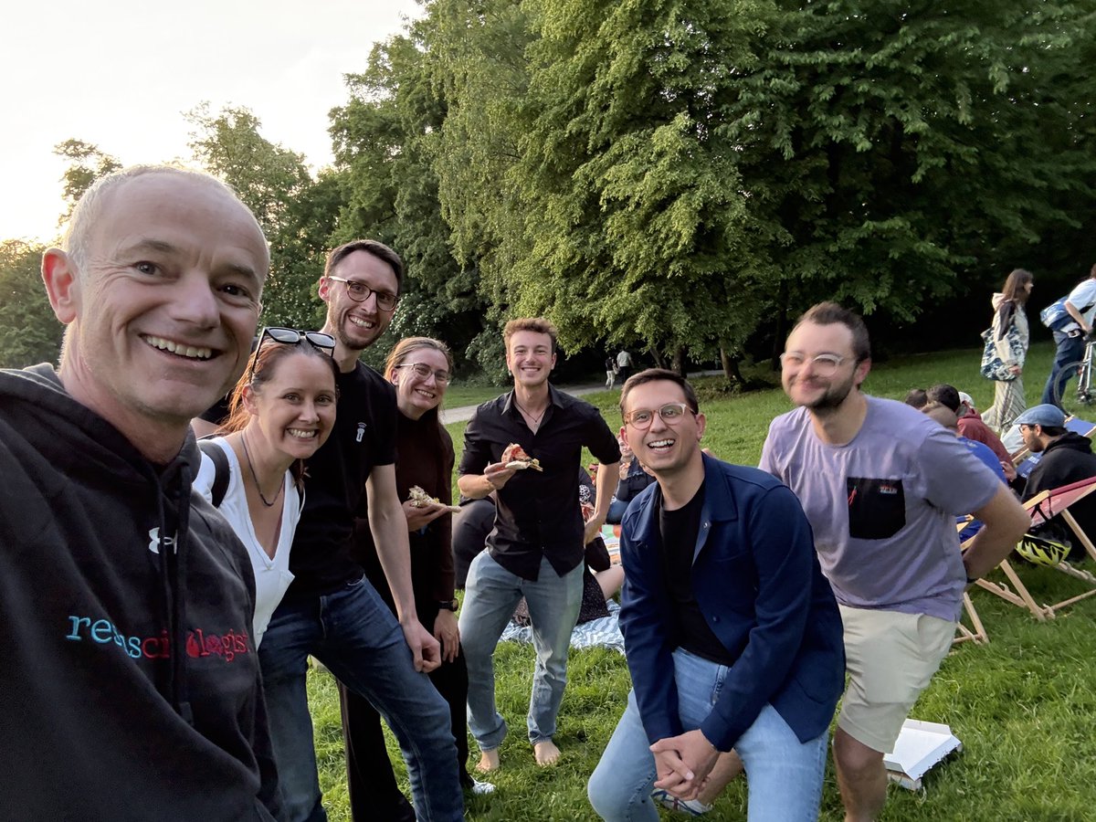 Cliff Reid (@cliffreid) on Twitter photo Having earned a break after working their arses off preparing & running an amazing emergency medicine conference, members of <a href="/YoungDGINA/">YoungDGINA</a> ‘relax’ by meeting in a park in Cologne to practice prehospital sims 🤪
The momentum for the development of 🇩🇪 EM is now unstoppable Having earned a break after working their arses off preparing & running an amazing emergency medicine conference, members of <a href="/YoungDGINA/">YoungDGINA</a> ‘relax’ by meeting in a park in Cologne to practice prehospital sims 🤪
The momentum for the development of 🇩🇪 EM is now unstoppable