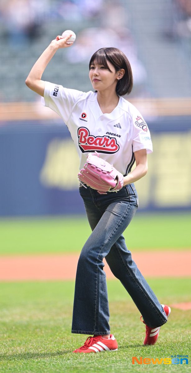 250511 두산 vs NC 시구 최수영