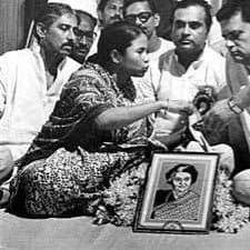 NilanjanDasAITC's tweet photo. I didn’t witness Indira Gandhi’s leadership, but I’ve seen @MamataOfficial’s strength. If Didi were PM today, she’d fiercely defend India’s interests against global pressure, just like Indiraji did.
#IndiaPakistanWar #ceasefire https://t.co/sf4OCWSUag