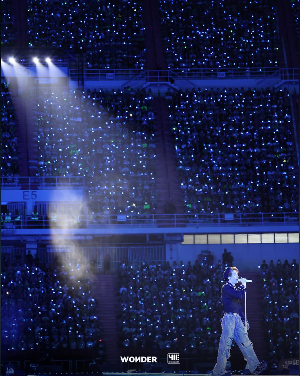 Jin_Young_Jae's tweet photo. ท่ามกลางผู้ชมมากมาย
ท่ามกลางแสงอากาบงรายล้อมในสเตเดียมอันยิ่งใหญ่​
ใครไม่ร้อง​ เราร้องก่อนละ​ 🥹😭

ไม่ว่าพี่ตากล้องคนนี้จะเป็นใคร​
ขอบคุณพี่มากๆเลยนะคะ​ 🙏🙏
ที่ถ่ายทอดความงดงาม​
เก็บภาพของ​'GOT7​ ชเวยองแจ'ที่เฉิดฉาย
บันทึกไว้ในความทรงจำและหัวใจของเมนน้อง

ยองแจของพวกเราเก่งมากๆ
เป็นแฟนคลับยองแจมีแต่ความภูมิใจในทุกๆวันเลยจริงๆ​ 🥹🥹🥹💚🦦

#YoUnGjAe
#GOT7_NESTFESTinBKK