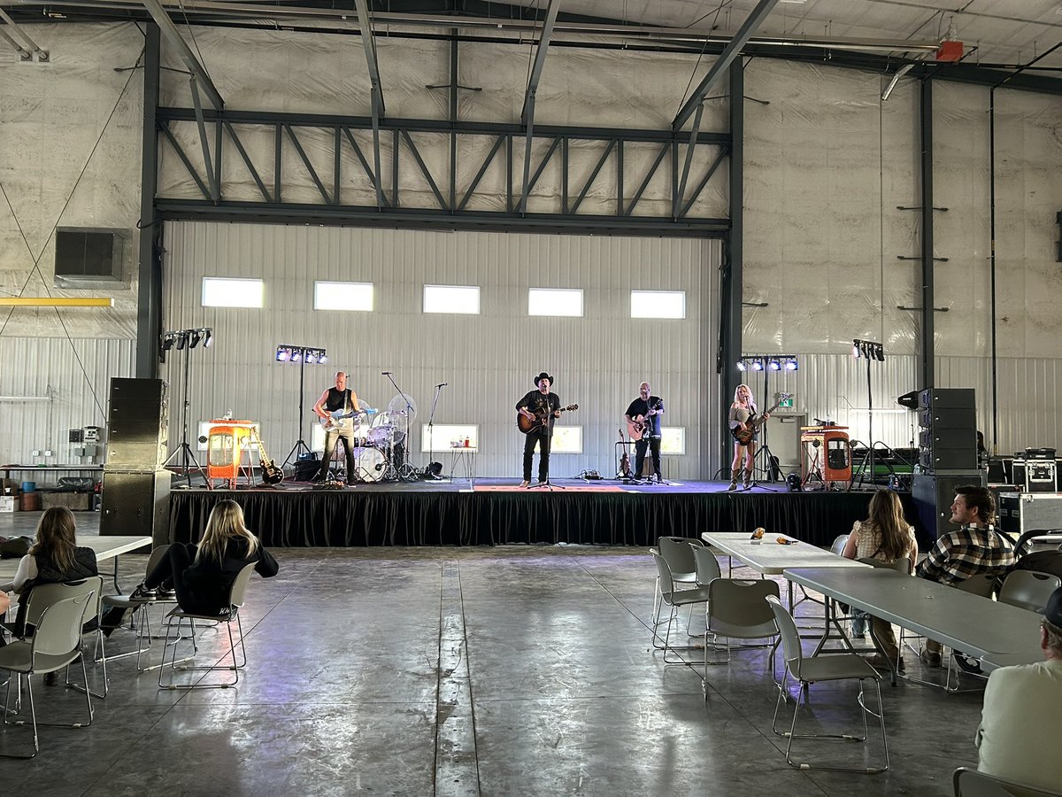 dhebert1996's tweet image. Congratulations to Palliser Sales on the grand opening of their new building! We’re proud to have Kubota Canada staff there to celebrate this exciting milestone! Thanks for having us and shoutout to Gord Bamford for being part of the celebration!
#KubotaCanada #GordBamford
