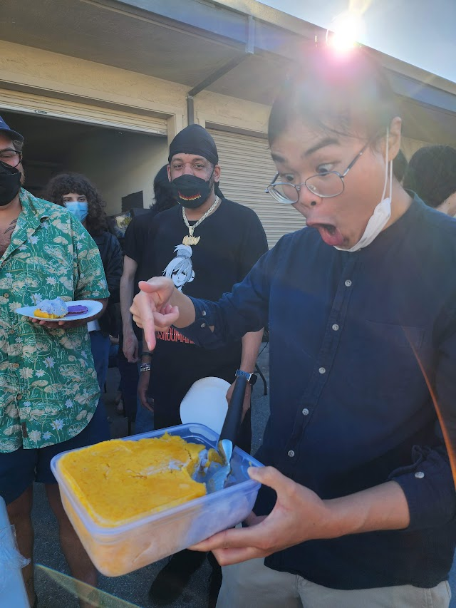 pattheflip's tweet image. May 2025 Caliburst Xrd results are in!

1. St. Aether
2. Zwei Not
3. Me 💪😎👍

Thanks SoCal for coming by, hope yall get home safe! And thanks to Bears and Citriux for the ube cheesecake and Gaychan-flavored ice cream...

VOD: youtube.com/watch?v=HruJpS…

#rev2forev2