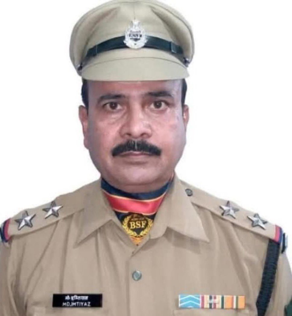 TnuBlyn1's tweet photo. पाकिस्तान की गोलीब��री में BSF के सब इंस्पेक्टर मोहम्मद इम्तियाज शहीद हो गए.देश हमेशा आपके बलिदान को याद रखेगा #IndiaPakistanWar #indiafightback #india https://t.co/g88e1E3p0f