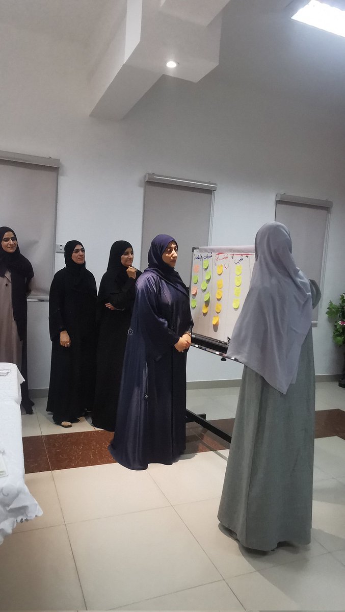 ishraf2022's tweet photo. #يحدث_الآن
*ورشة عمل بعنوان:*  
✨الذكاء العاطفي في الإدارة التربوية
🗣️تقديم: المدربة صفية بنت مسعود التوبية
 مكان التنفيذ: مدرسة حى السعد للتعليم الأساسي 
🎯 ورشة تُسلّط الضوء على دور الذكاء العاطفي في بيئة القيادة التعليمية، وآليات توظيفه لتعزيز الأداء التربوي والتواصل الفعال https://t.co/62uHzTVTv7