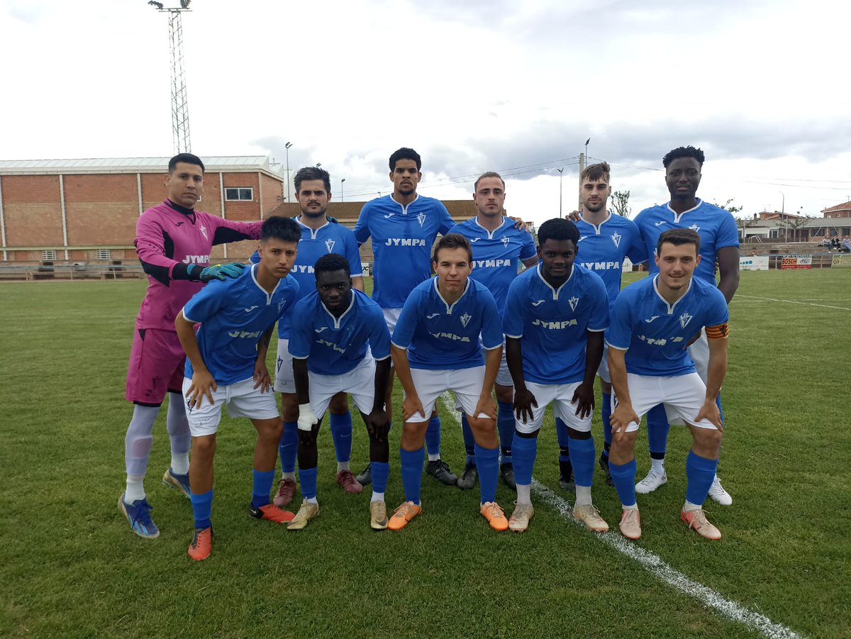 Ahir vam brindar una victòria en l'últim partit a casa de la temporada (1-0 Guifré).
Vam fallar infinitat d'ocasions, un penal inclòs, però una recuperació prop de l'àrea ens va donar el triomf.
Donem la cara fins al final, sempre!
#2cat5