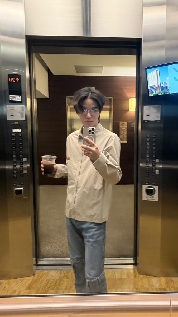 LOOKSJAEWOO's tweet image. #JUNGWOO 250511 sugaringcandy instagram story