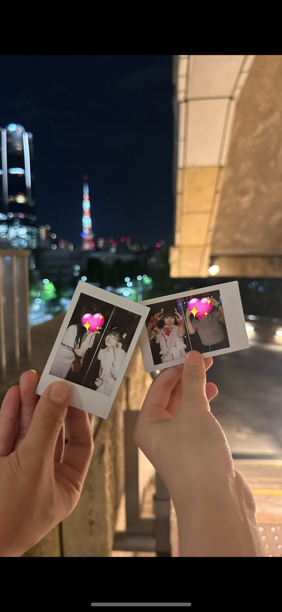 tyau__o3's tweet photo. 2024.07.24

この日はテレ朝夏祭りー！
奇跡的に3列目くらいで人生で1番ちかくでアイライフ見た日🥺

友達がジャニーズで使ううちわ持ってて静かに出してみたら、あいすが悩んで犬の耳のポーズしてくれてえなぴがわんのポーズしてくれたwww
絶対困らせたごめん＾＾

#振り返り
#アイライフ https://t.co/5MeKKrzaKn