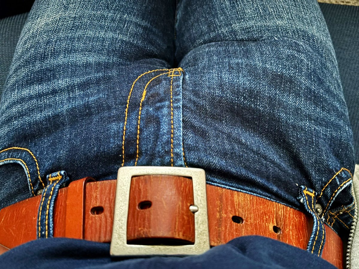 hya_ed's tweet image. 今撮り
ピチピチもっこりスキニー