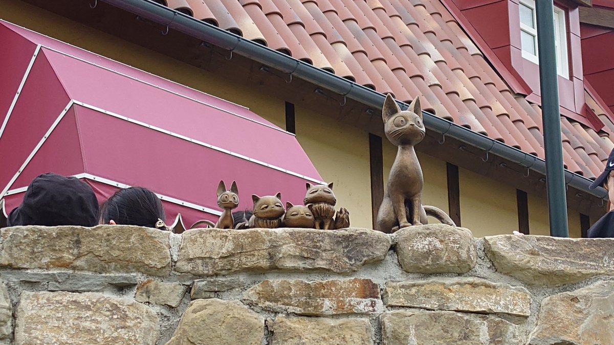 ryuka_illust's tweet photo. 9日はジブリパークに行って来ました！
ここ��行きたくて旅行先が愛知県になりました。
「ジブリパーク大さんぽ券スタンダード」にしましたが、がっつり遊びたかったら「プレミアム」でないとがっつり楽しめないです。
けれども一度どんな場所か行って見たかったので、行けてよかったです！ https://t.co/IlyfqjvqTx