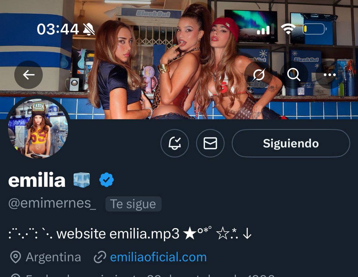 mo (@iloveuemilia) / Posts / X